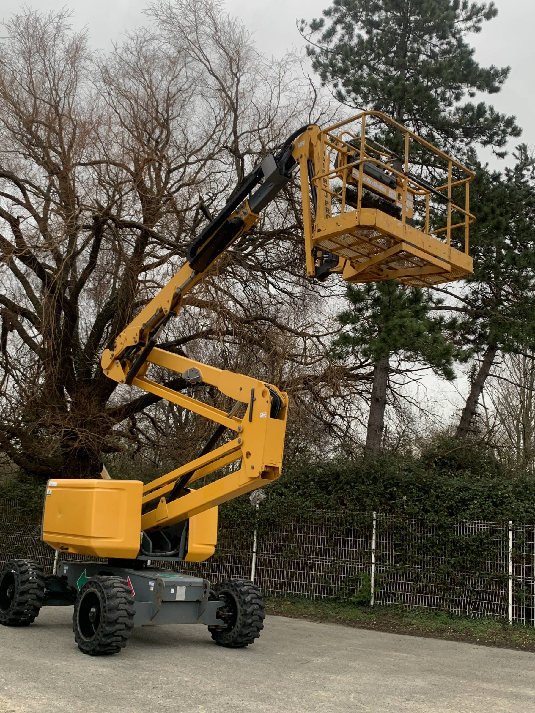 NACELLE ARTICULEE 4X4X4 HAULOTTE